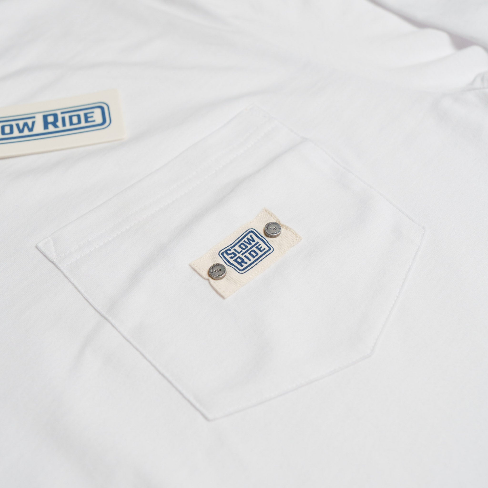 SR Essential Pocket L/S Tee - Slow Ride