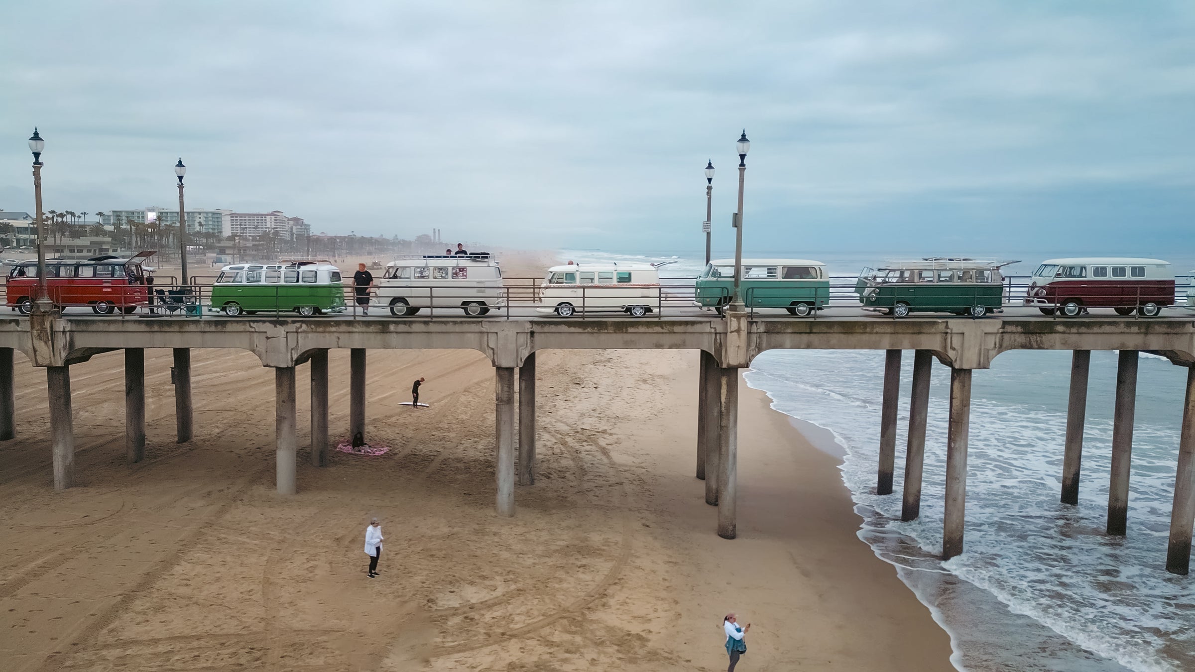 Busses By The Pier 24'