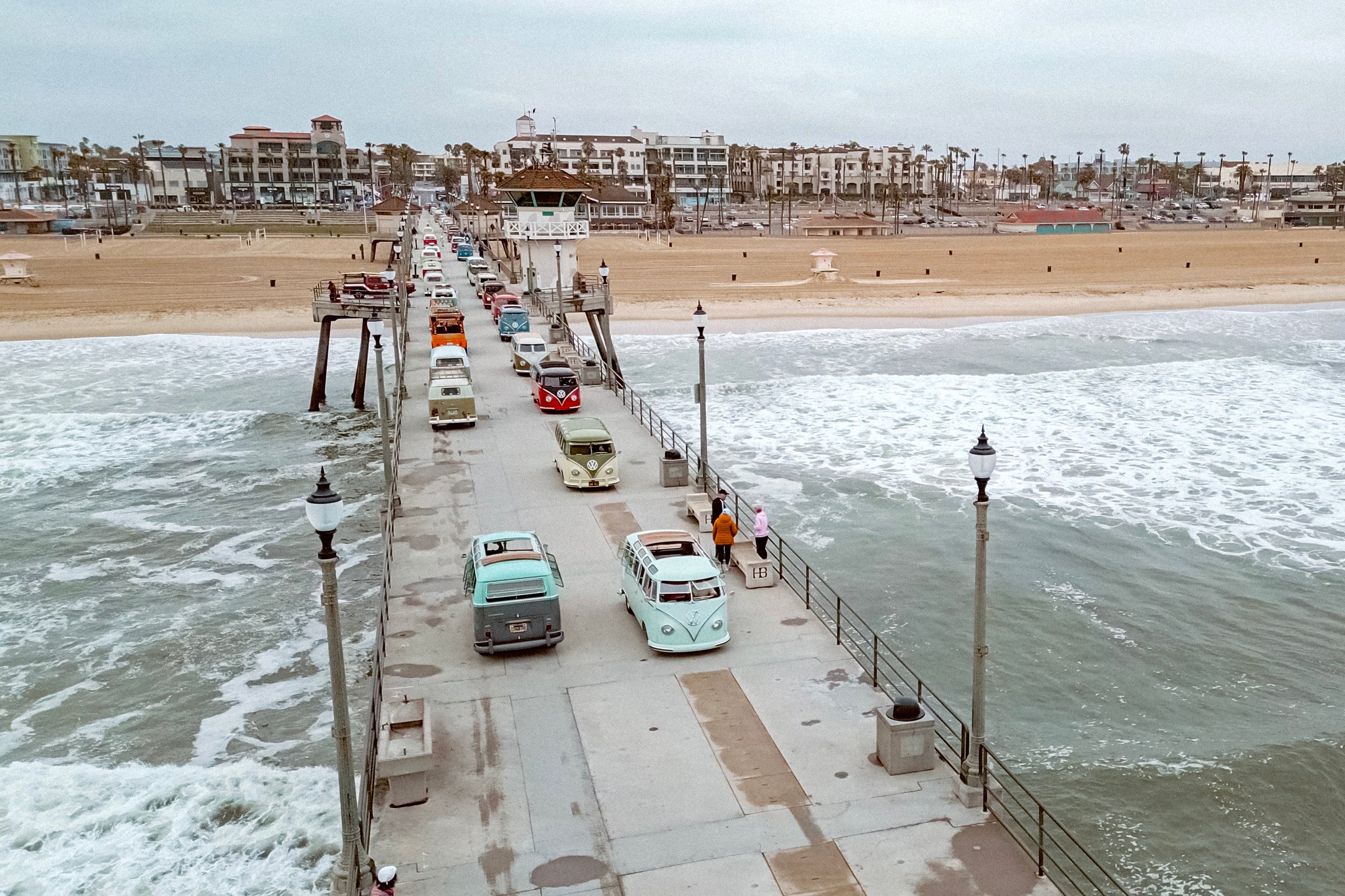 Busses By The Pier 24'