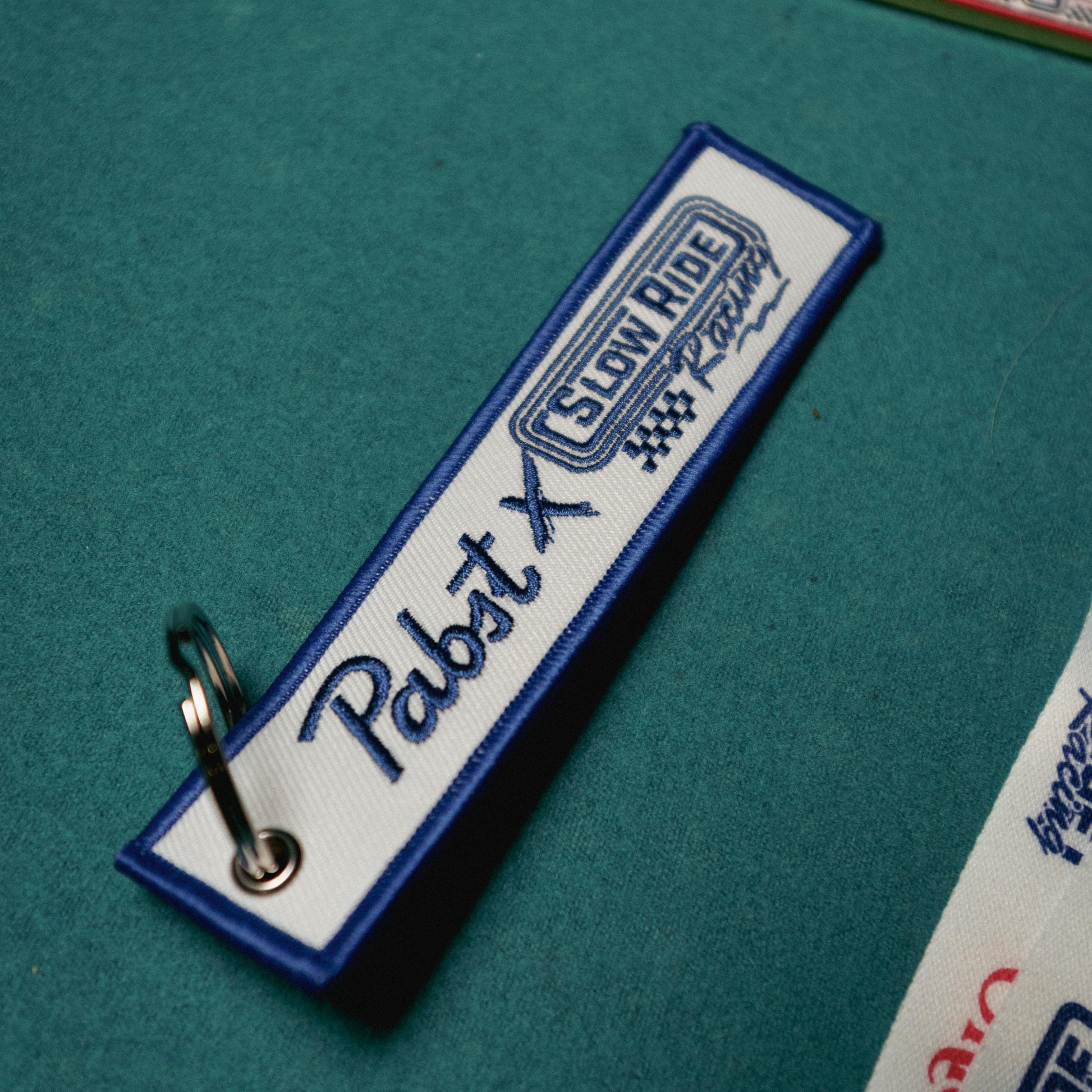 🎁 Pabst Racing Keychain (100% off) - Slow Ride