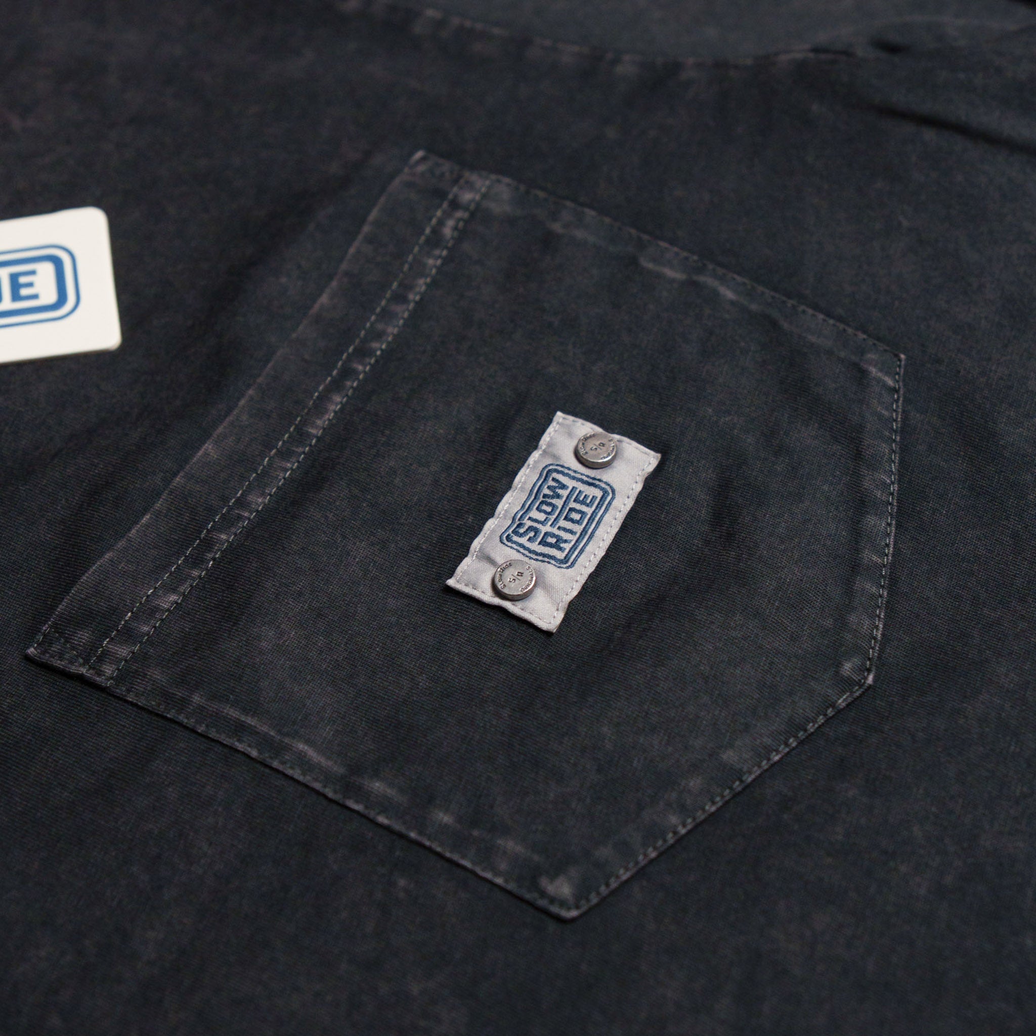SR Essential Pocket L/S Tee - Slow Ride